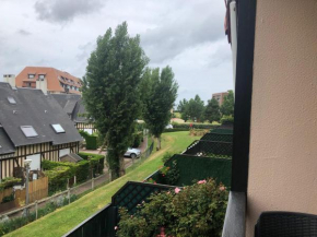 Appartement à 150m de la plage, proche centre-ville et Paléospace - FR-1-712-10